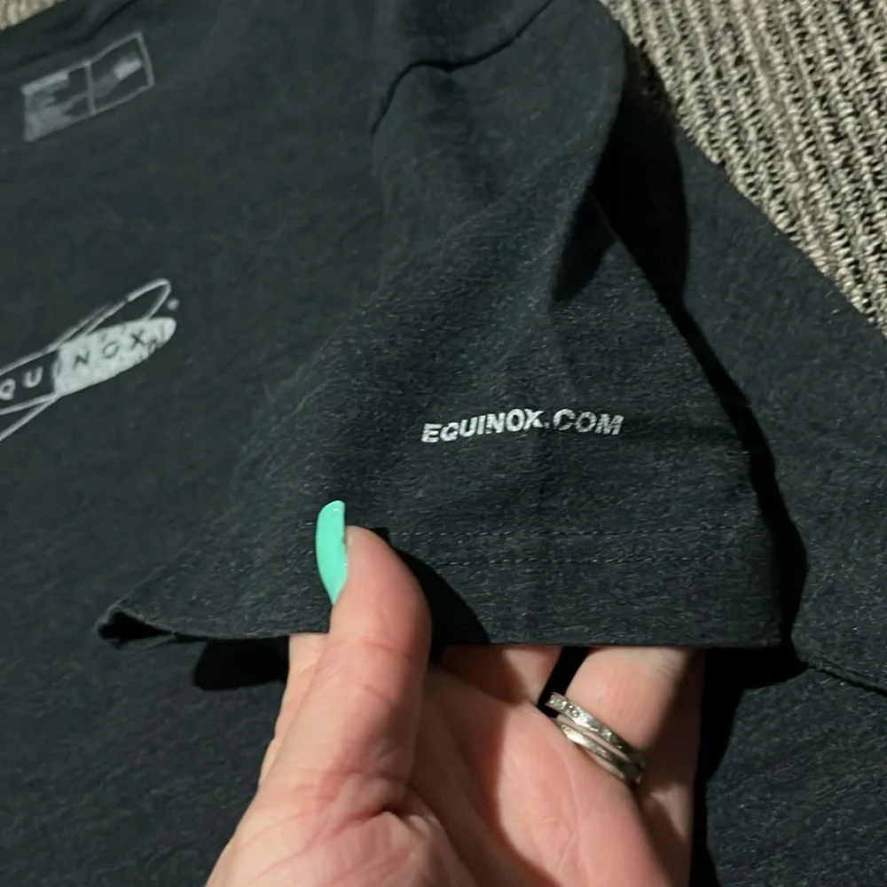 Rare Equinox t shirt - Picture 2 of 6